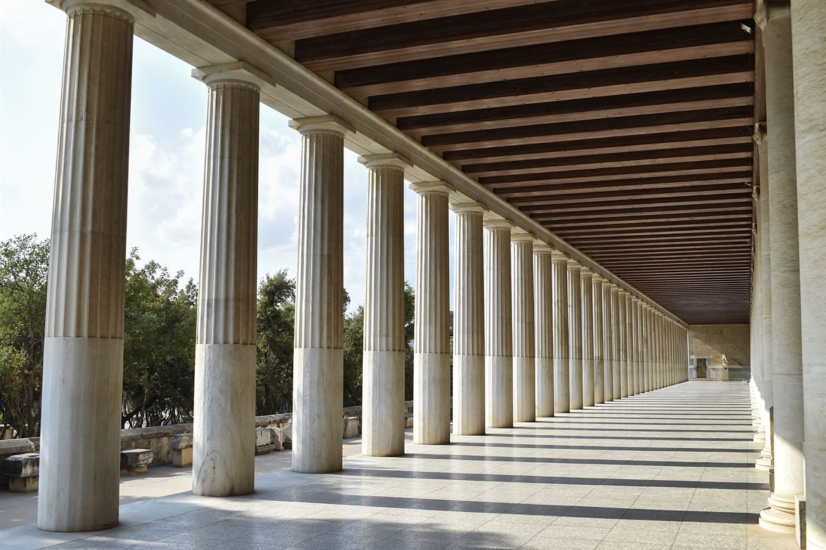 La colonnade de la Stoa d'Attale, à Athènes